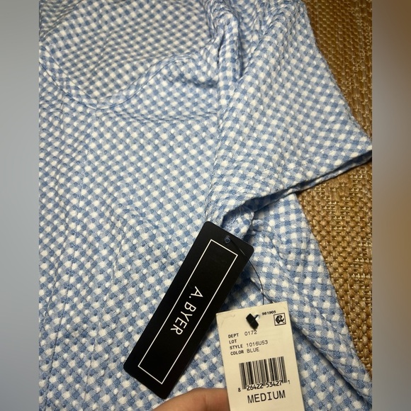 A.Byer Women's Short Sleeve Blue/White Checkered Shirt, Twist Front, Size M, NWT - Picture 9 of 10